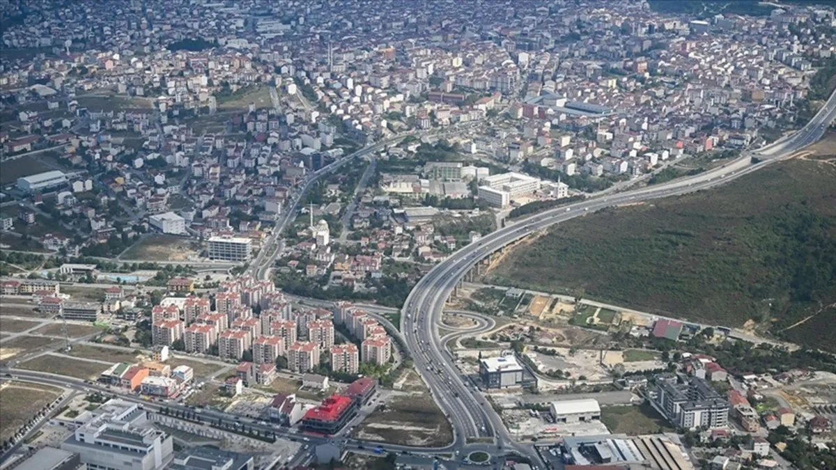 Türkiye’nin en kalabalık ilçeleri açıklandı! İlk sıradaki ilçe 57 şehrin nüfusunu geçti!